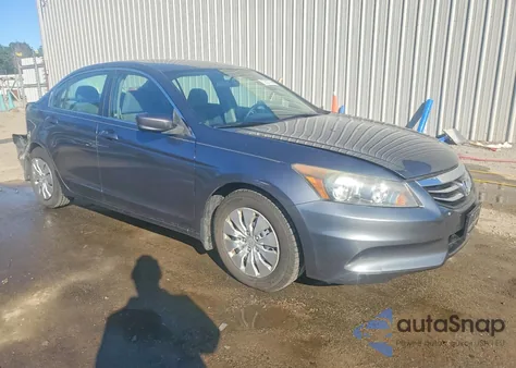 2011 Honda Accord Lx z USA, uszkodzony, nr VIN 1HGCP2F32BA089803